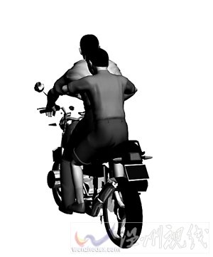 兩人駕車時撞樹，隨后下車，恰好旁邊有摩托仔，兩人騎上摩托車逃走_nEO_IMG