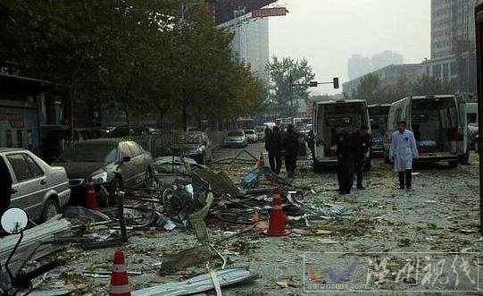 西安南郊一大樓發生爆炸,現場多人受傷。