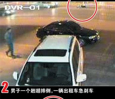 河北石家莊一男子遭兩車碾軋身亡 42車路過(guò)無(wú)一相助