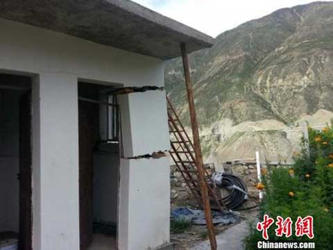 四川得榮縣地震 28日凌晨四川云南交界處發(fā)生5.1級(jí)地震