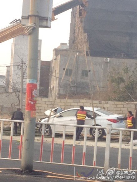 東海鎮(zhèn)龍頭村路口車禍現(xiàn)場(chǎng)