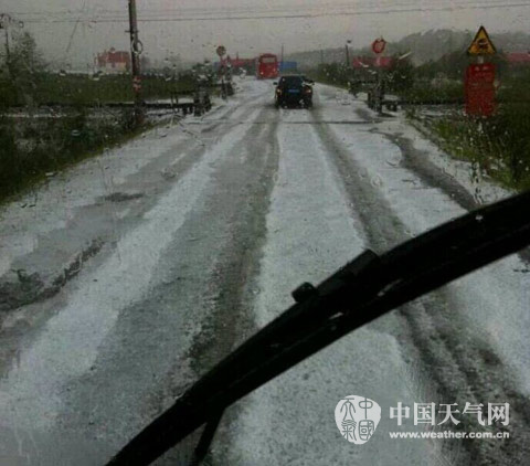 內(nèi)蒙古冰雹強對流天氣