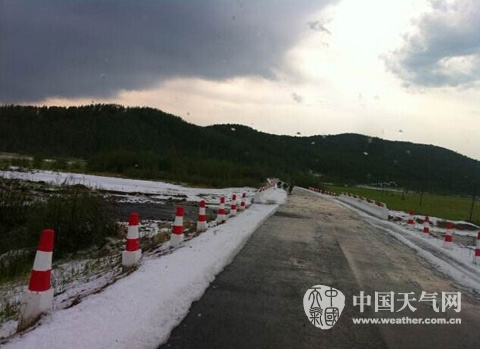內(nèi)蒙古冰雹強對流天氣