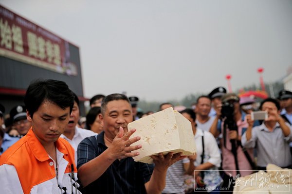 安徽淮南豆腐文化節(jié)的超級(jí)豆腐