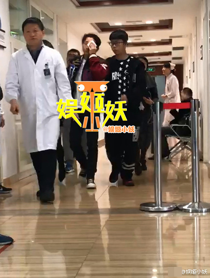 鄒市明疑突發(fā)失明